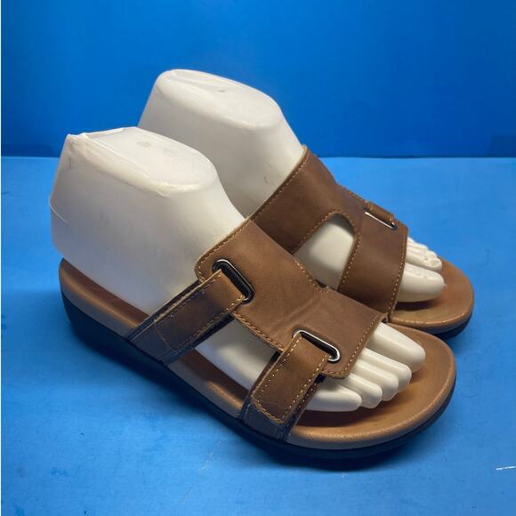 MEGNYA Comfortable Orthopeic Flip Flops for Women, Best Plantar Fasciitis Size 6 - Picture 7 of 11